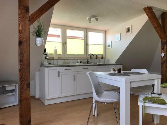Liebevoll Eingerichtete Ferienwohnung Im Dg สเวนเคา ภายนอก รูปภาพ